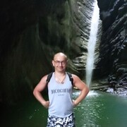  ,   Viktor, 35 ,   ,   , c 