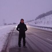  ,   Oybek, 31 ,   c 