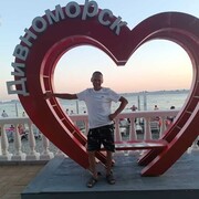  ,  Sasha, 51
