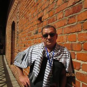  ,   Andrej, 59 ,  