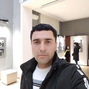  ,  Islombek, 35