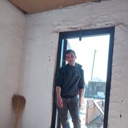  ,  Nurik, 37