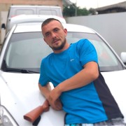  ,  denis, 37