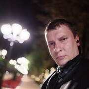  ,  Danya, 33