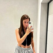  , 