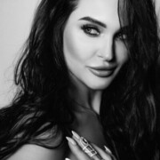  ,   Intrigue, 32 ,   ,   , c , 
