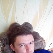  Grojec,  VikTor, 34