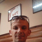  ,  Alex, 42