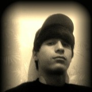  ,  Umarjon, 32