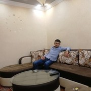  ,   Hrach, 33 ,   ,   , c 