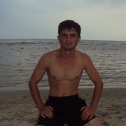  ,  Vasili, 32