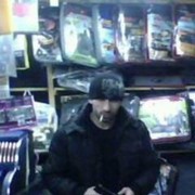  ,   Ali, 42 ,     , c 