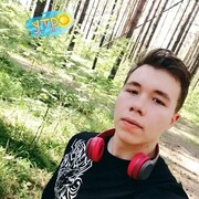  ,  Aleks, 23