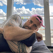  ,   Kevin, 52 ,     , c 