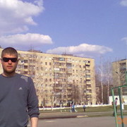  ,   Maxx, 43 ,  