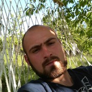  ,  Maxim, 28