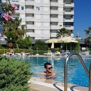  ,   German, 27 ,     