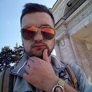  Venice,   Alexie, 32 ,   ,   , c , 