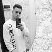  -,   Petr, 24 ,   ,   , c , 
