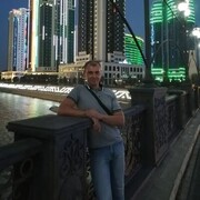  ,   Maksim, 35 ,   ,   , c 