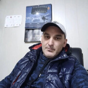 ,   Artur, 41 ,   ,   