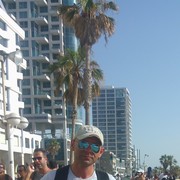  Tel Aviv-Yafo,   Ruslan, 50 ,   ,   , c 