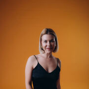  ,   Nikol, 35 ,   ,   