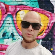  Jelcz,  Johnny, 31