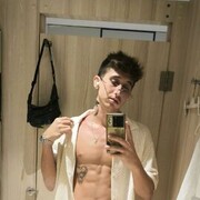  ,  Stas, 28
