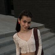  , 