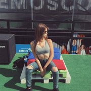  ,  Alina, 25