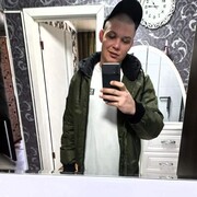  ,   Denis, 28 ,   ,   , c 