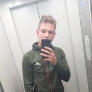  ,   Zhenya, 21 ,   ,   , c , 