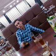  ,  Shuhrat, 30