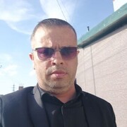  -,  Renat, 40
