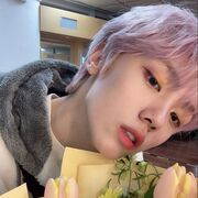  ,   Seongmin, 21 ,   ,   