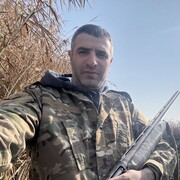  ,   Grigor, 37 ,   ,   , c , 