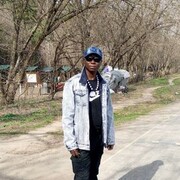  ,   Gandi Roger, 44 ,     , c 