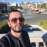  ,  Bek, 25