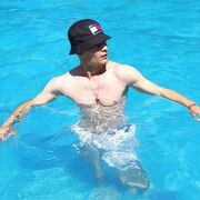  ,   Nikolas, 23 ,   ,   