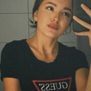  , 