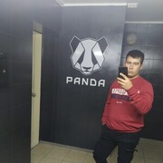  ,  Valeriy, 28