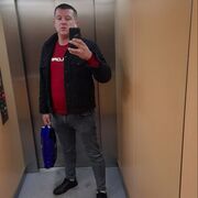  ,  Vasil, 32