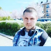  ,  Misha, 31