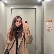  , 