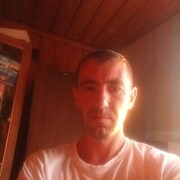  ,  Andrei, 33