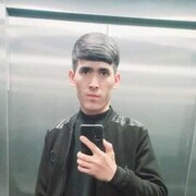  ,   Ali, 32 ,   ,   