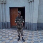  ,  GARIK, 34