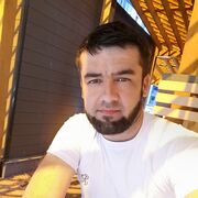  ,  Denis, 32