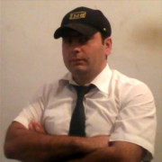  ,  Elnur, 46